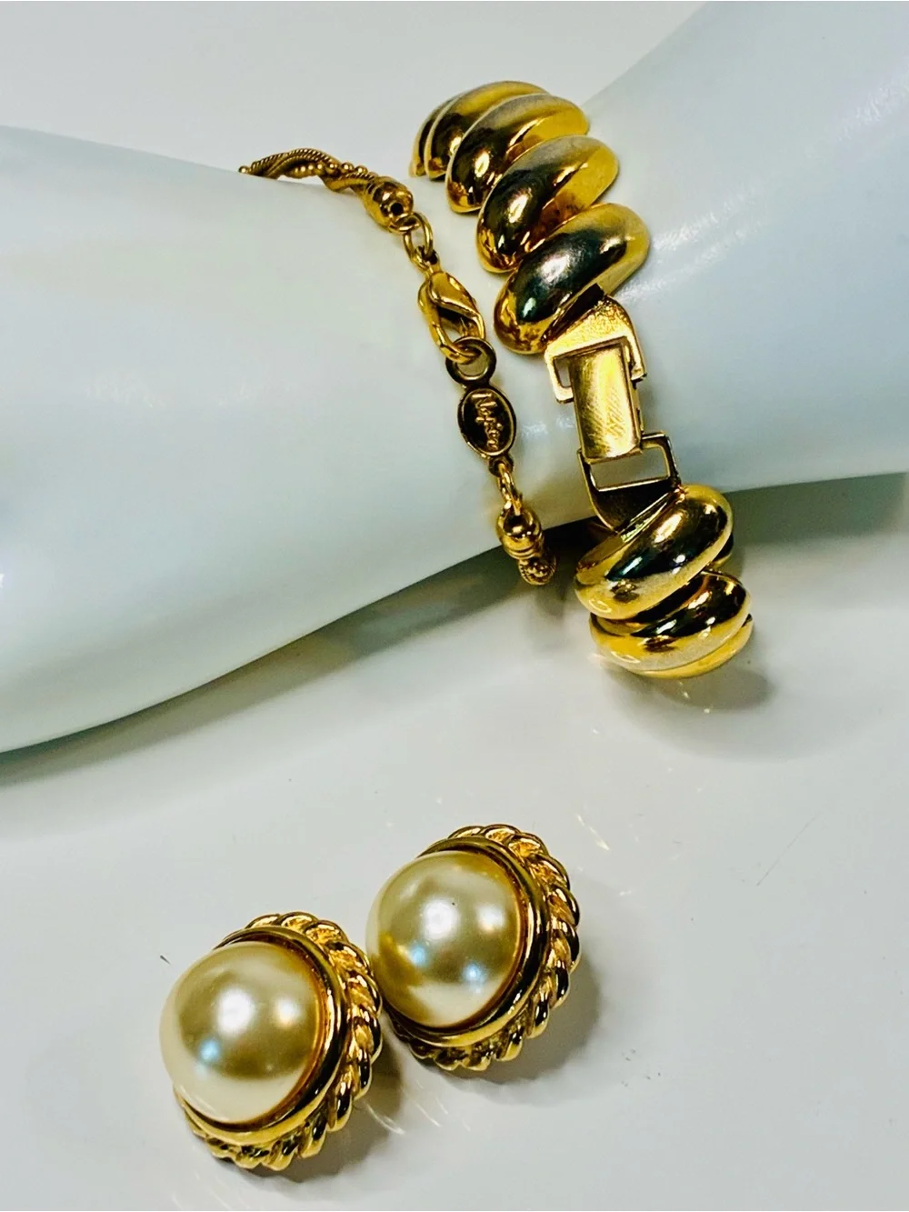 Napier classic gold
